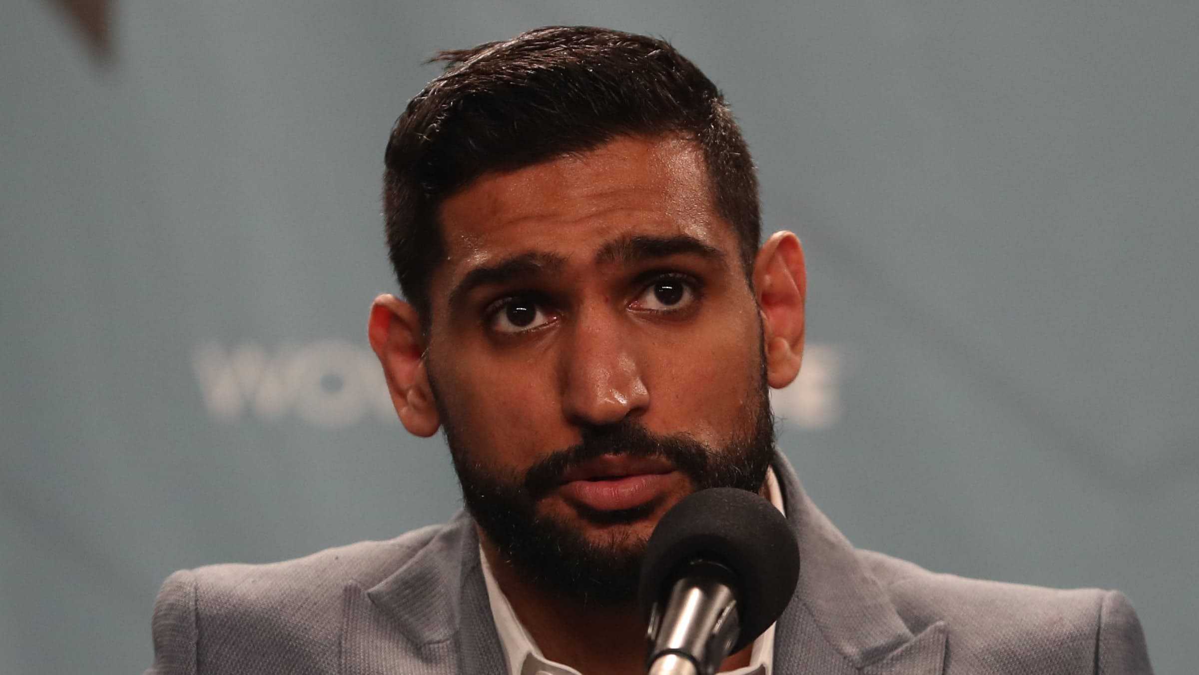 L'interdiction d'Amir Khan prend 14 mois alors que la boxe britannique est à nouveau honteuse
