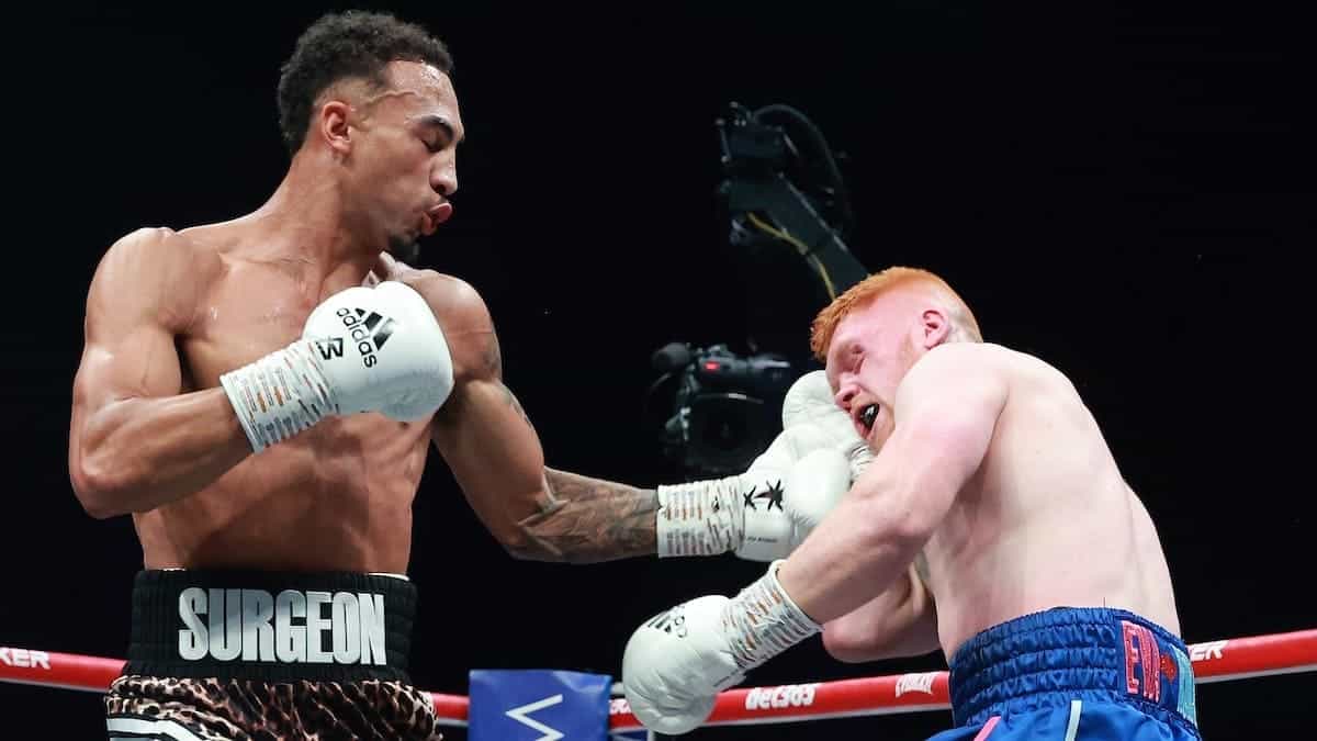 Ben Whittaker moves to 3-0