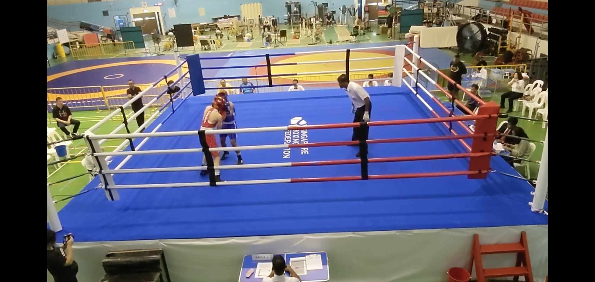 La n°1 de Singapour, Danisha Mathialagan, a dominé sa finale aux 1ers championnats de boxe Syed Abdul Kadir