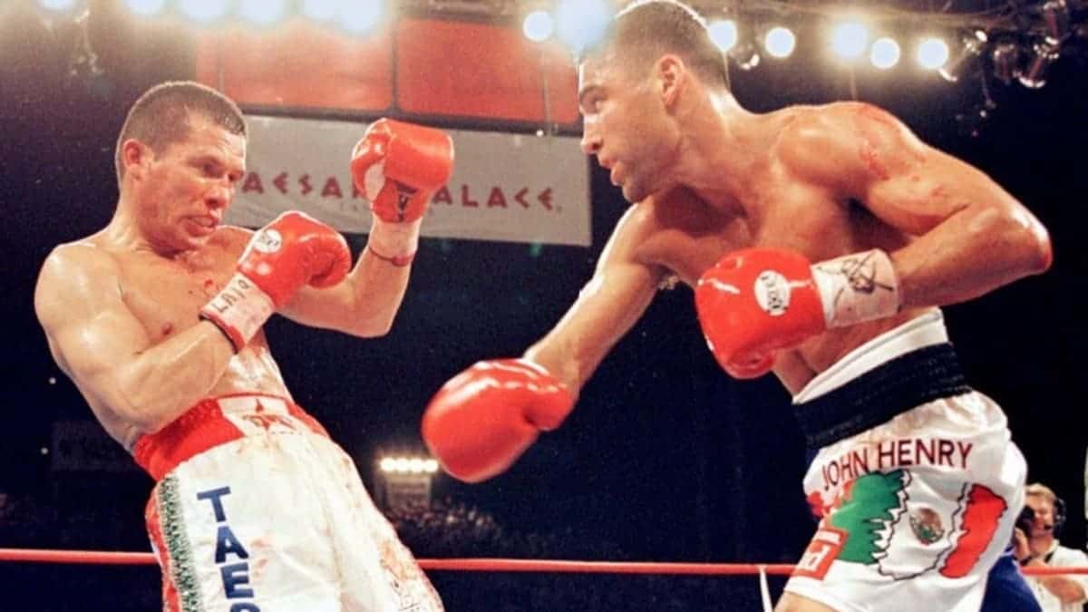 Oscar De La Hoya vs Julio Cesar Chavez