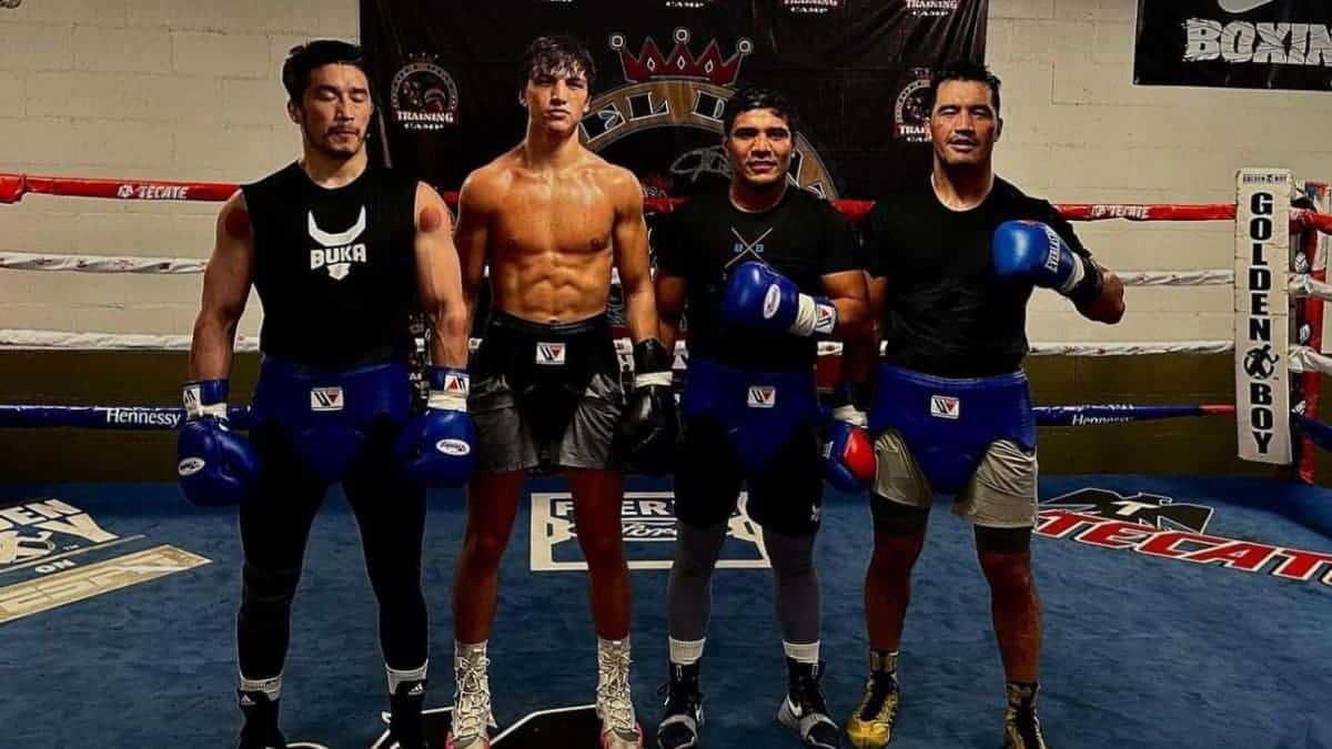 Cayden Griffiths devient professionnel avec la carte Top Rank du 15 septembre