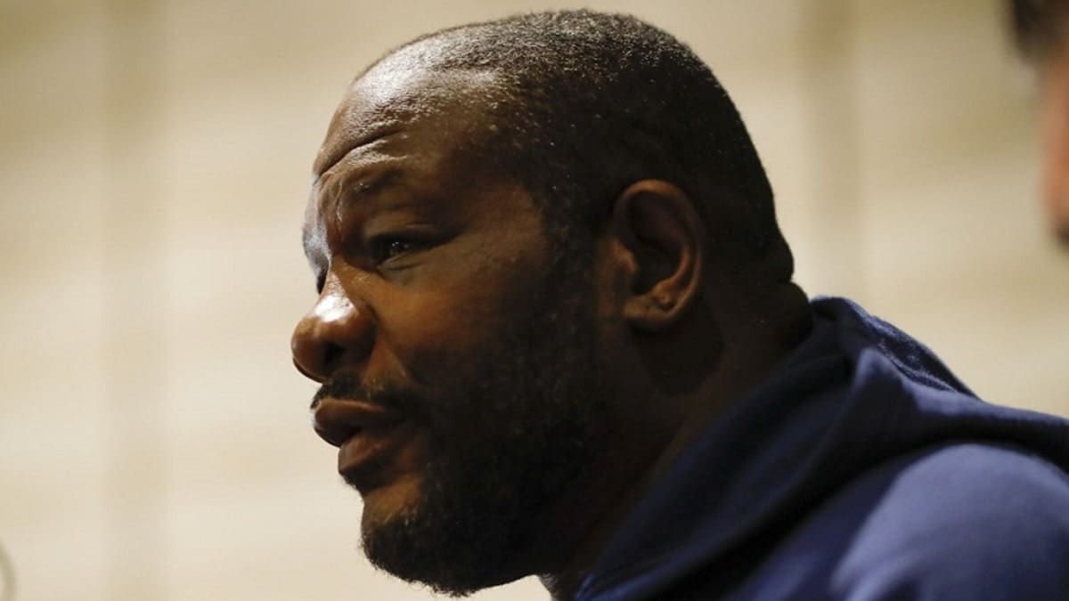 Undisputed heavyweight champion Riddick Bowe