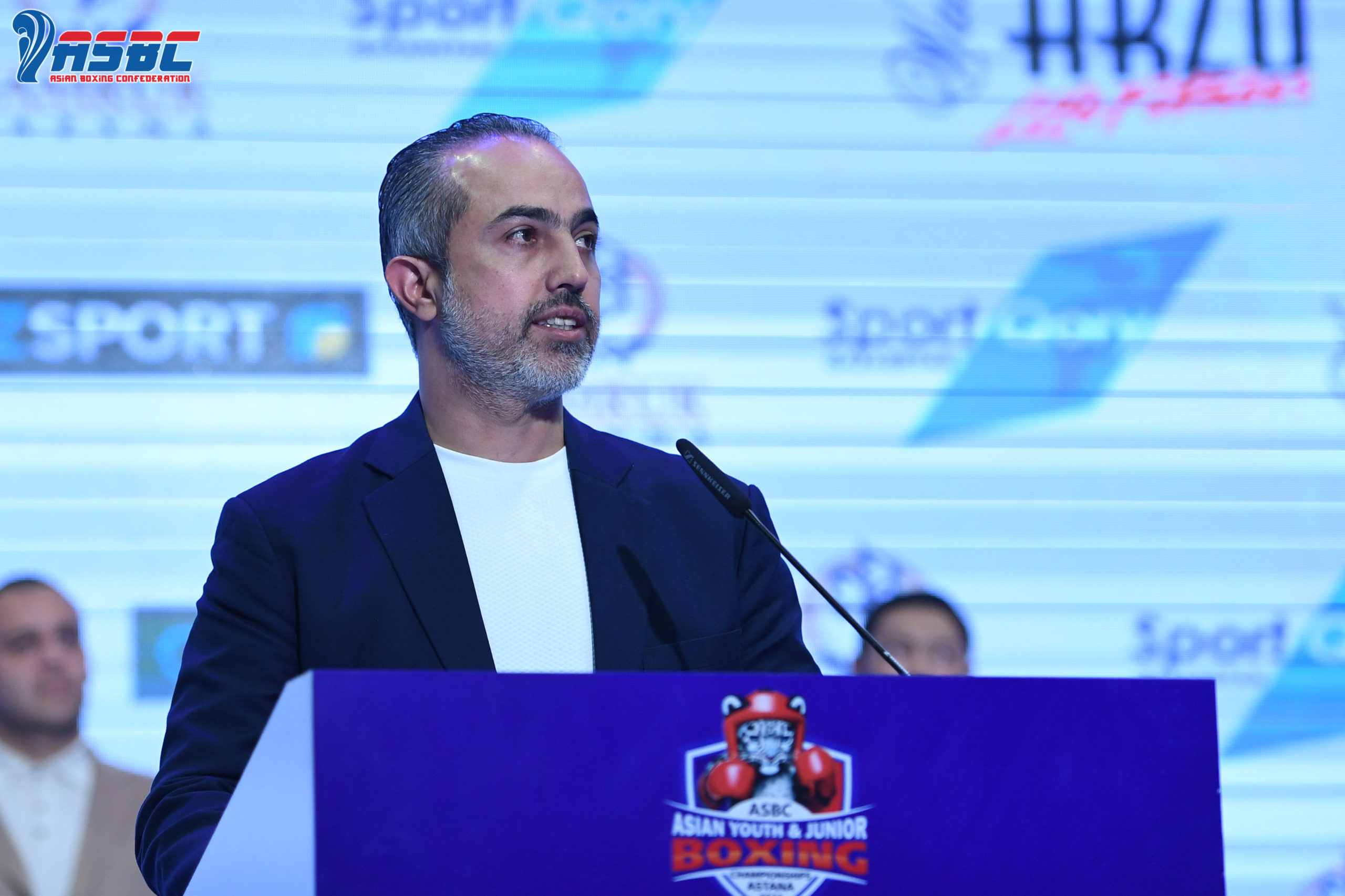 La grande cérémonie d'ouverture des Championnats asiatiques de boxe jeunesse et junior de l'ASBC a impressionné les fans