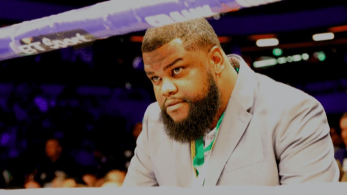 Adrian Clark lance une formation de manager de boxe