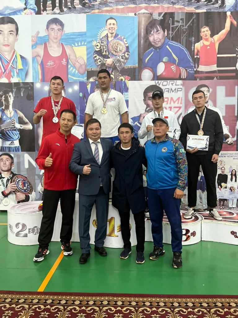 Le Kazakhstan, l'Ouzbékistan et la Chine se partagent les médailles d'or au 42e Tournoi commémoratif Abdaliyev