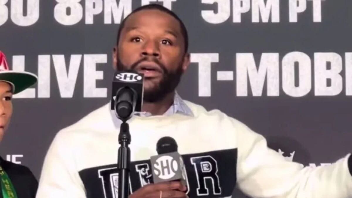 Floyd Mayweather at Canelo press conference