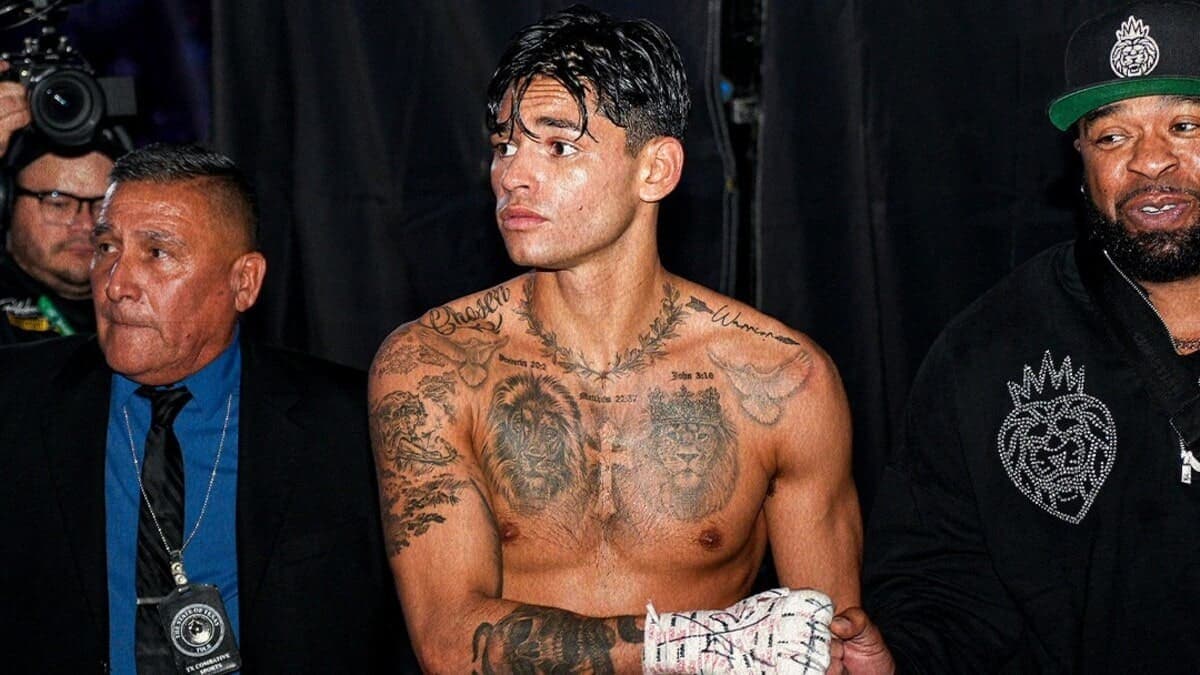 Ryan Garcia beats Oscar Duarte