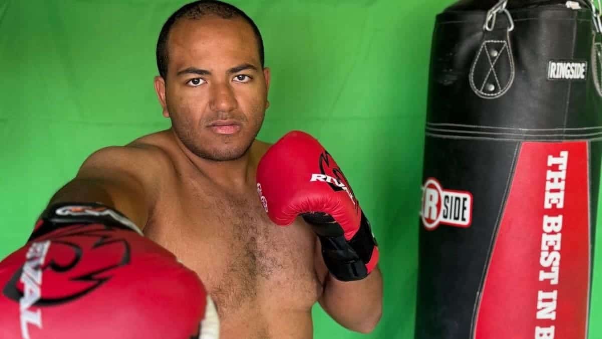 Heavyweight Dante Stone