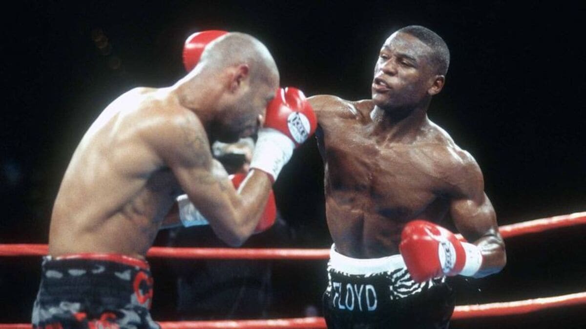 Floyd Mayweather vs Diego Corrales