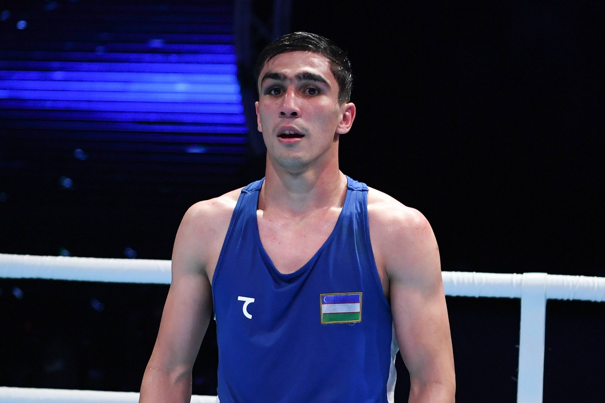 La star ouzbèke Abdumalik Khalokov a remporté son premier défi au Strandja Memorial Tournament