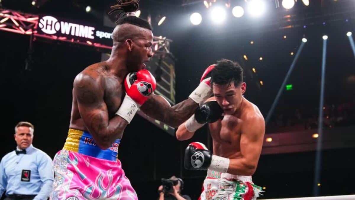 Rances Barthelemy beats Omar Juarez