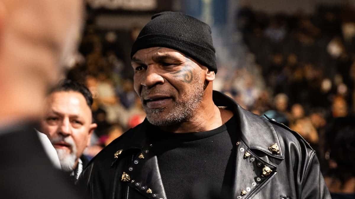 Mike Tyson at Benavidez vs Andrade