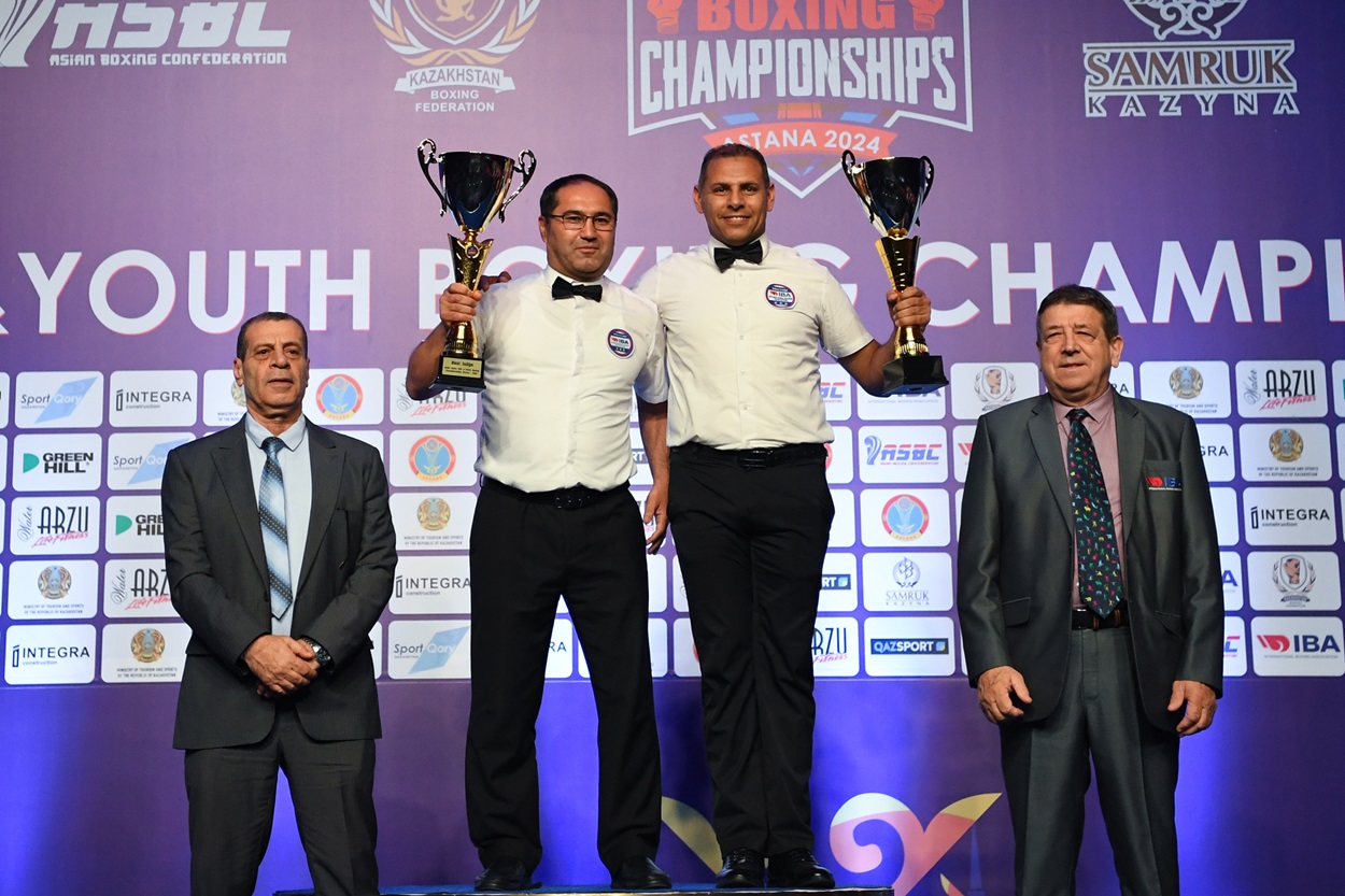M. Mustafa Abbas et M. Maruf Urdushev étaient les meilleurs arbitres et juges d'Astana