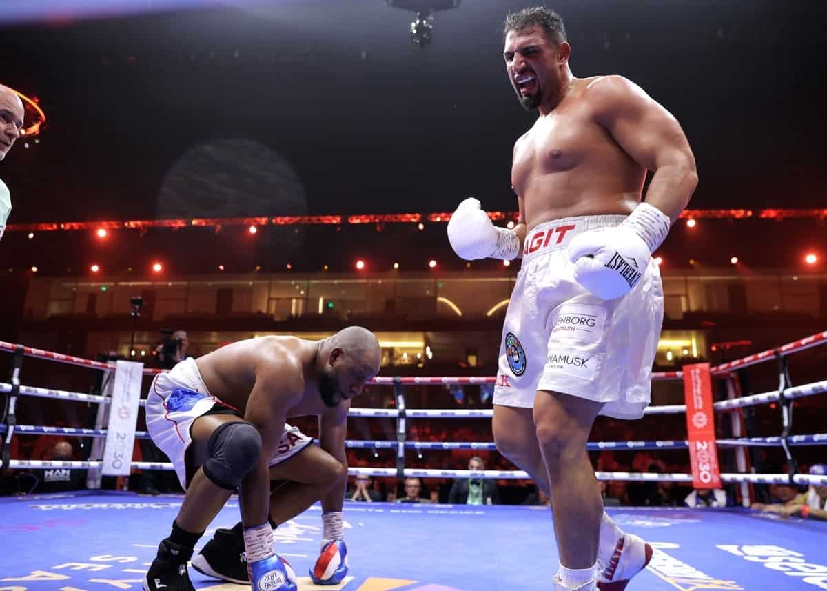 Frank Sánchez contre Agit Kabayel