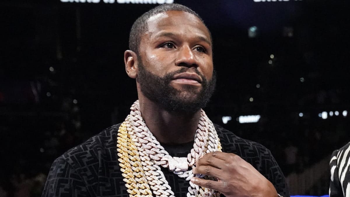 Floyd Mayweather promoter