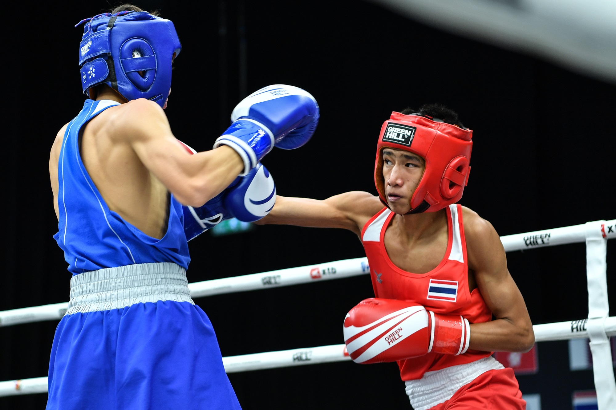 La nouvelle sensation thaïlandaise, Weeraphat Noksan, a surpris son adversaire lors de la séance de l'après-midi