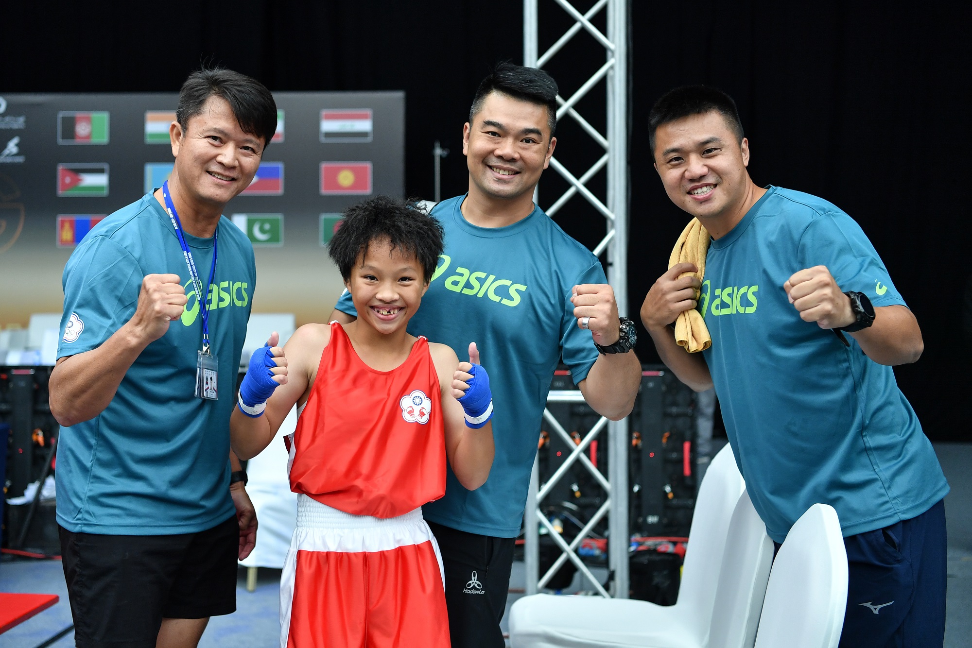 Une mignonnerie à gogo – Su Hsin Yu, de Taipei chinois, a enchanté la salle lors des débuts historiques des écolières