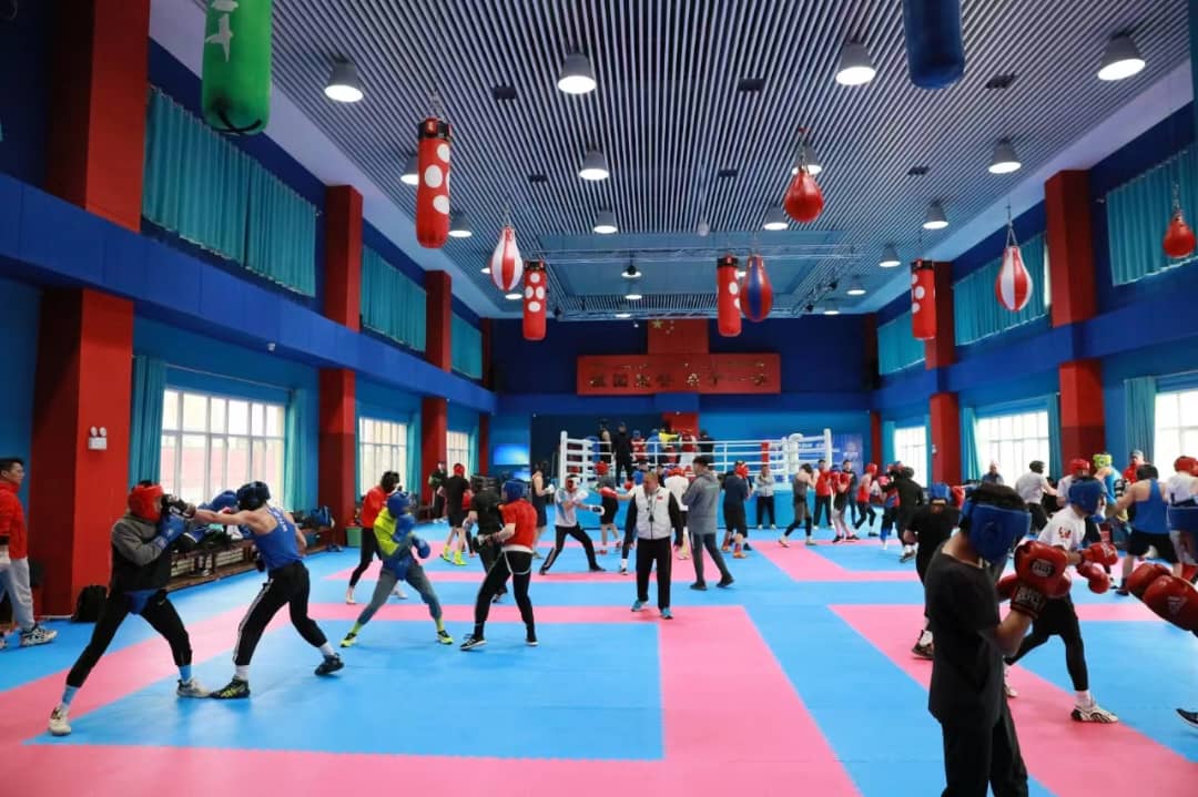 Le 2e Festival international de boxe pour jeunes de « la Ceinture et la Route » et son camp d'entraînement débuteront à Ürümqi le 25 septembre