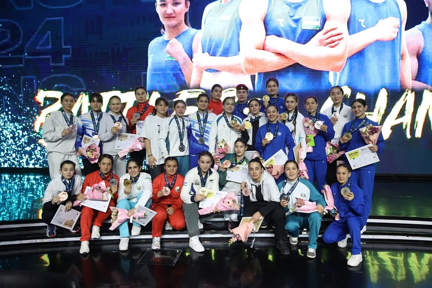 Oysha Toirova a été la plus jeune gagnante des championnats nationaux d'Ouzbékistan Elite