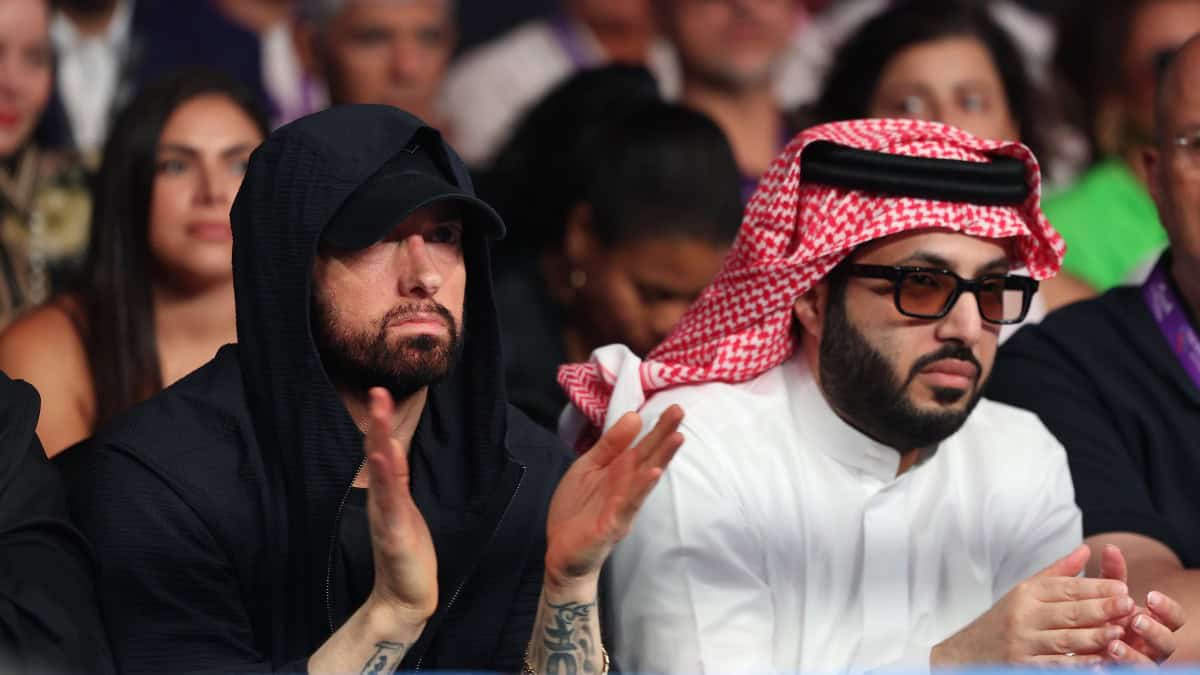 Turki Alalshikh and Enimem