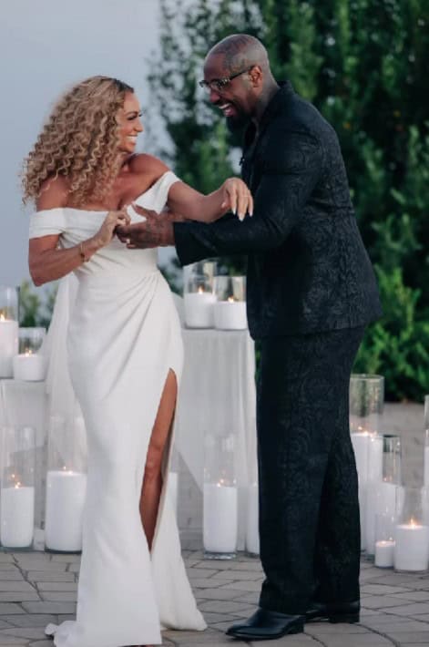 Malik Scott et Kate Abdo