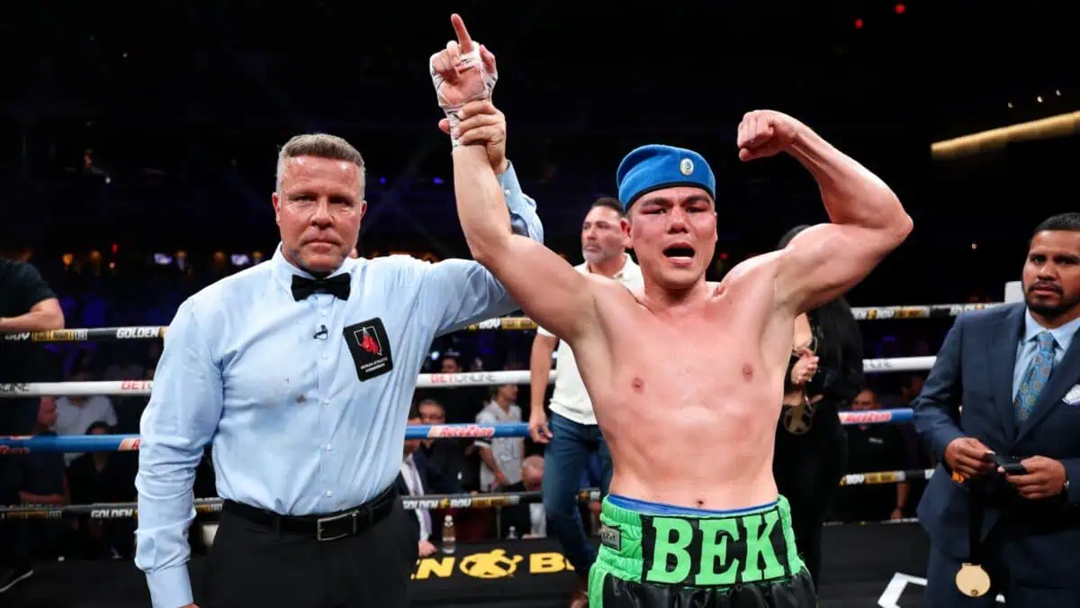 Bektemir Melikuziev bat DFG