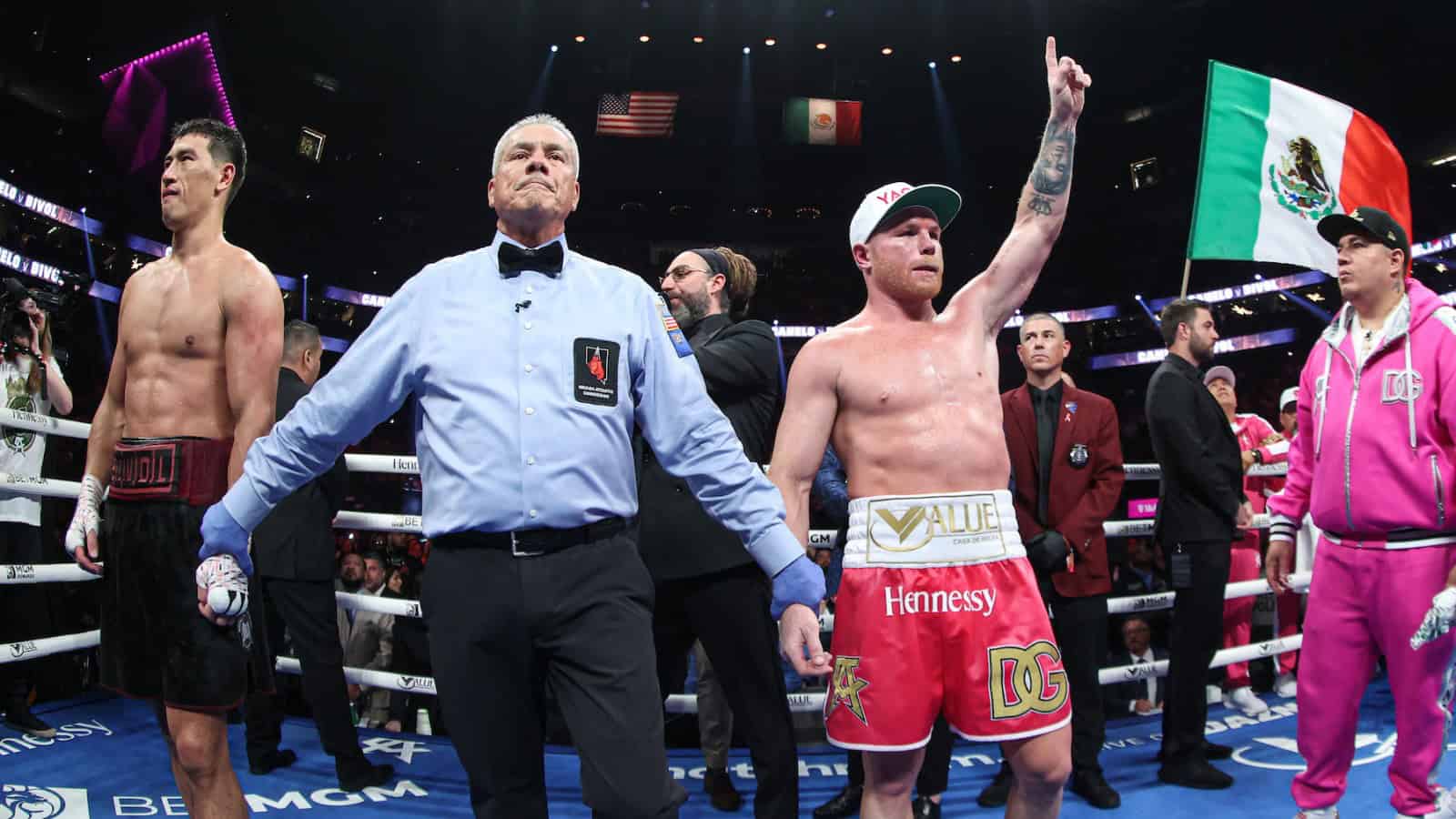 Bivol s'attend à une revanche Canelo après Beterbiev III