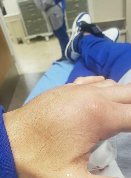 Malignaggi Hands