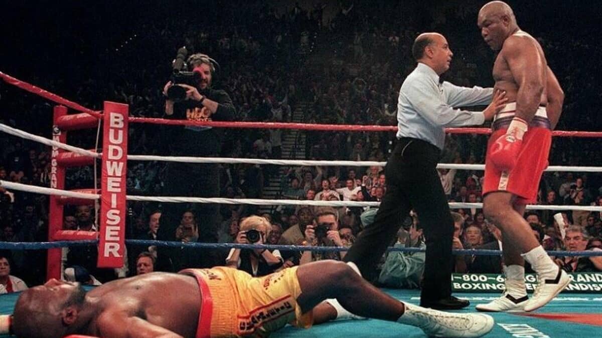 George Foreman vs Michael Moorer