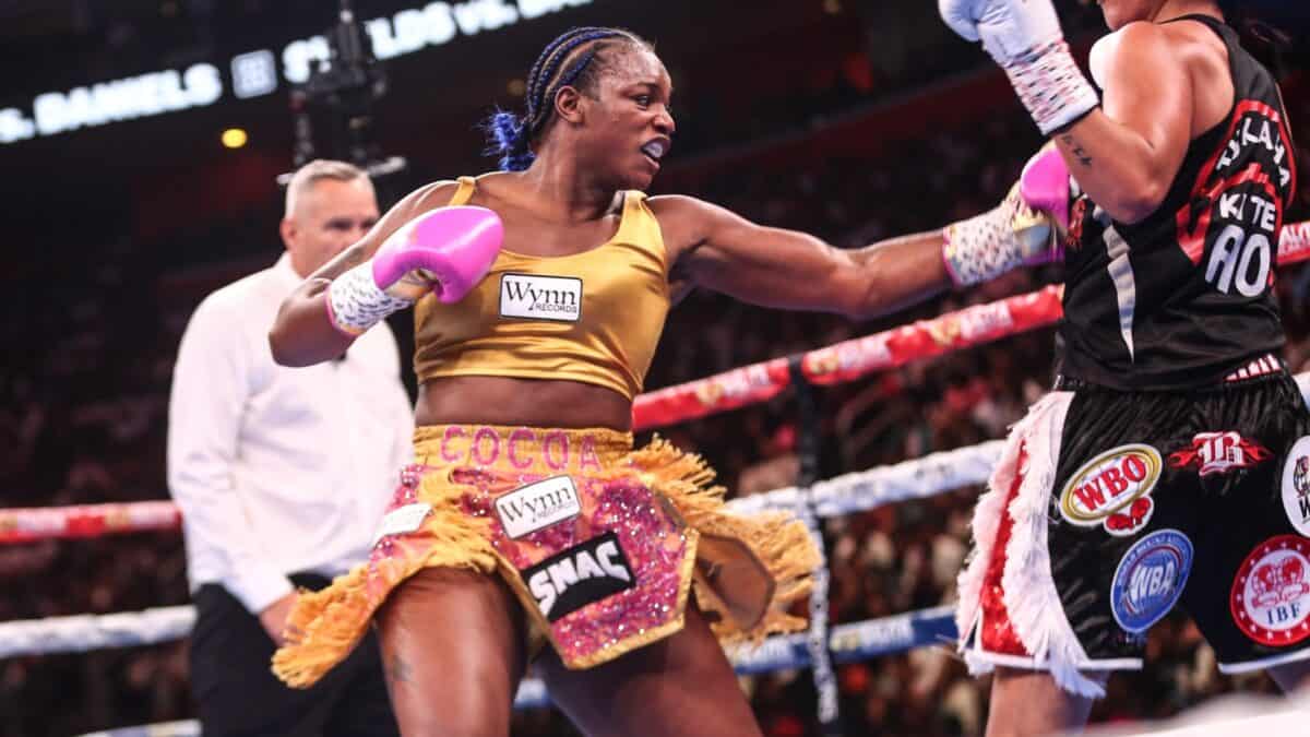Claressa Shields bat Lani Daniels