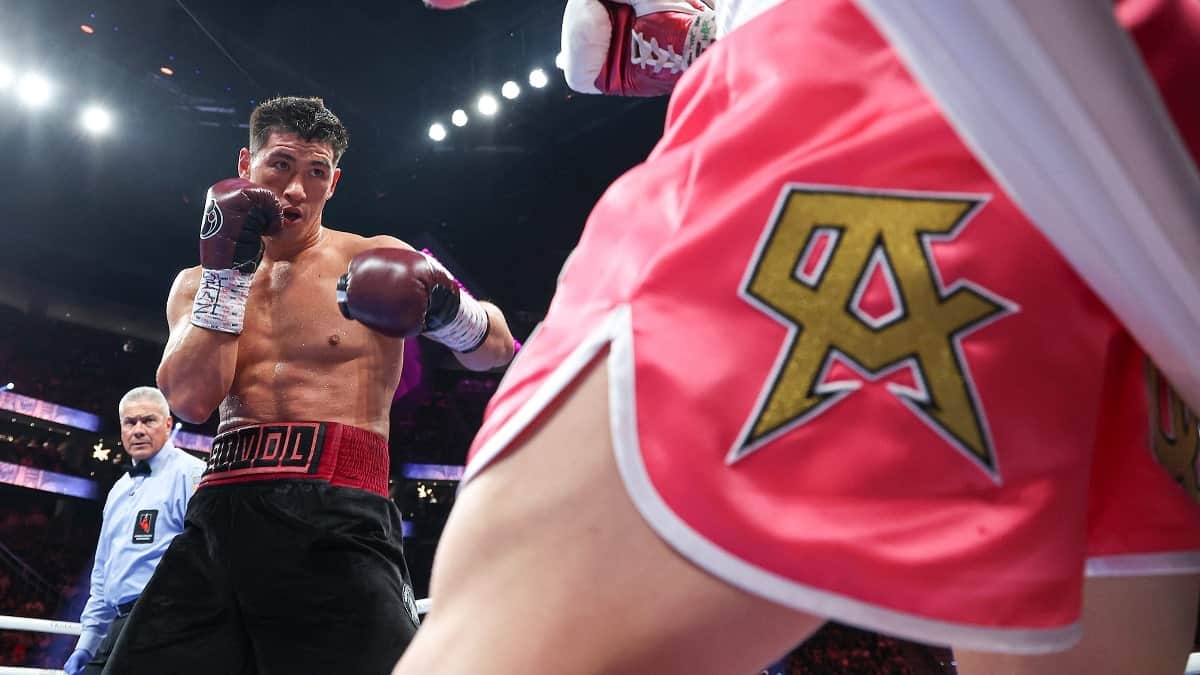Canelo alvarez vs dmitry bivo