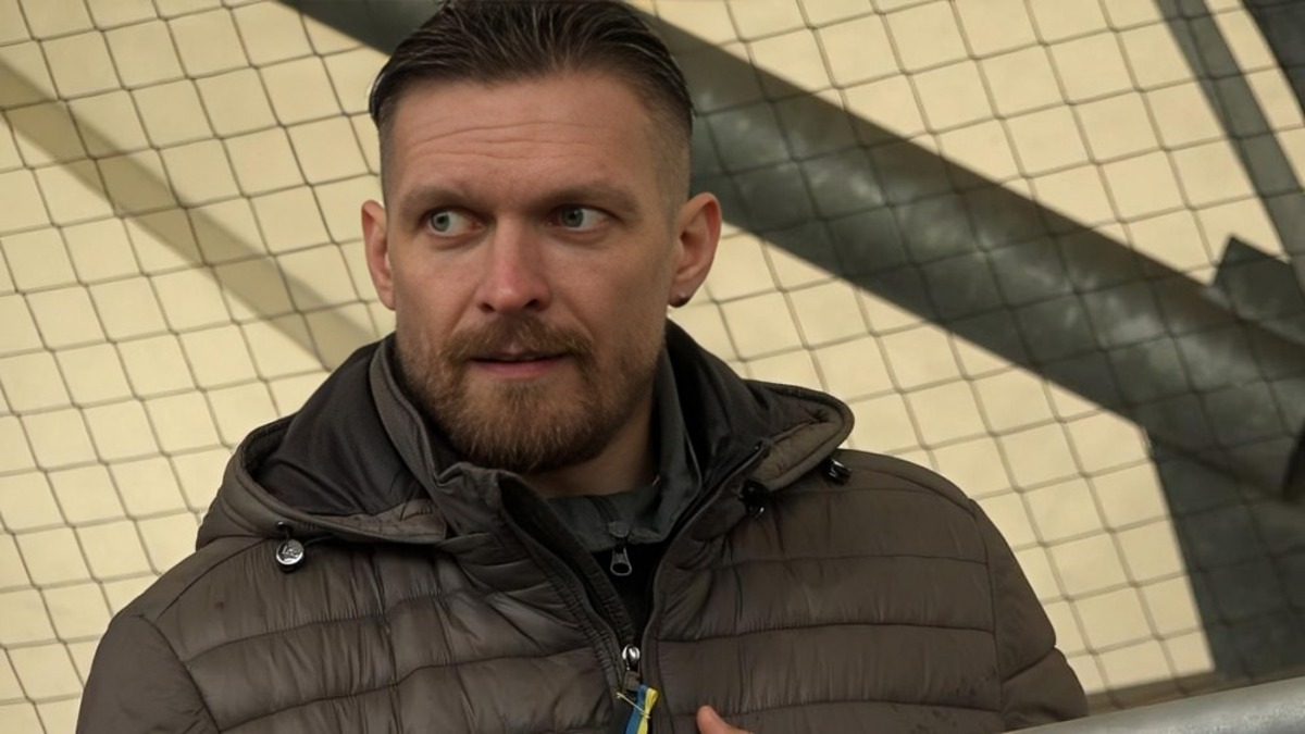 World Boxing News website logo worldboxingnews.com WBN