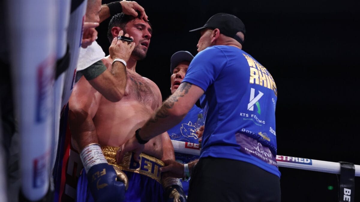 Allen contre Makhmudov se battent 