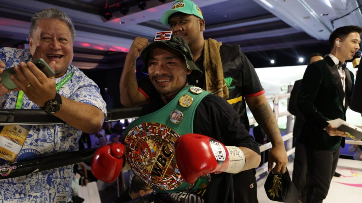 Freshmart surpasse Zarate pour remporter la couronne WBC Light Flyweight
