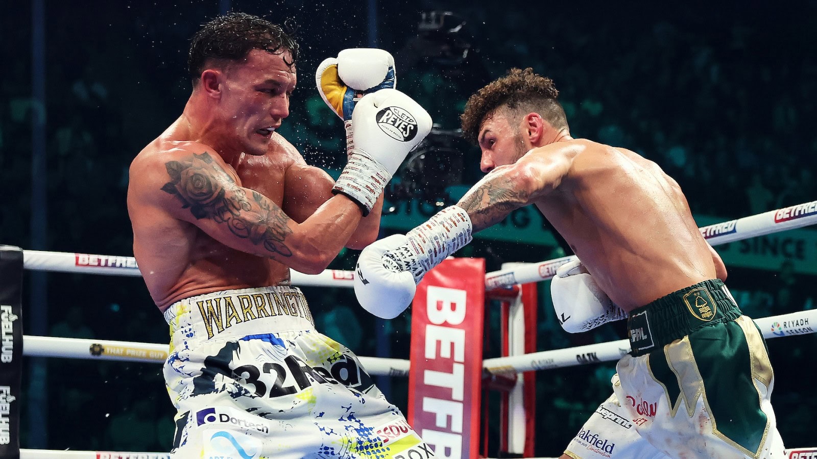 Leigh Wood beats Josh Warrington again