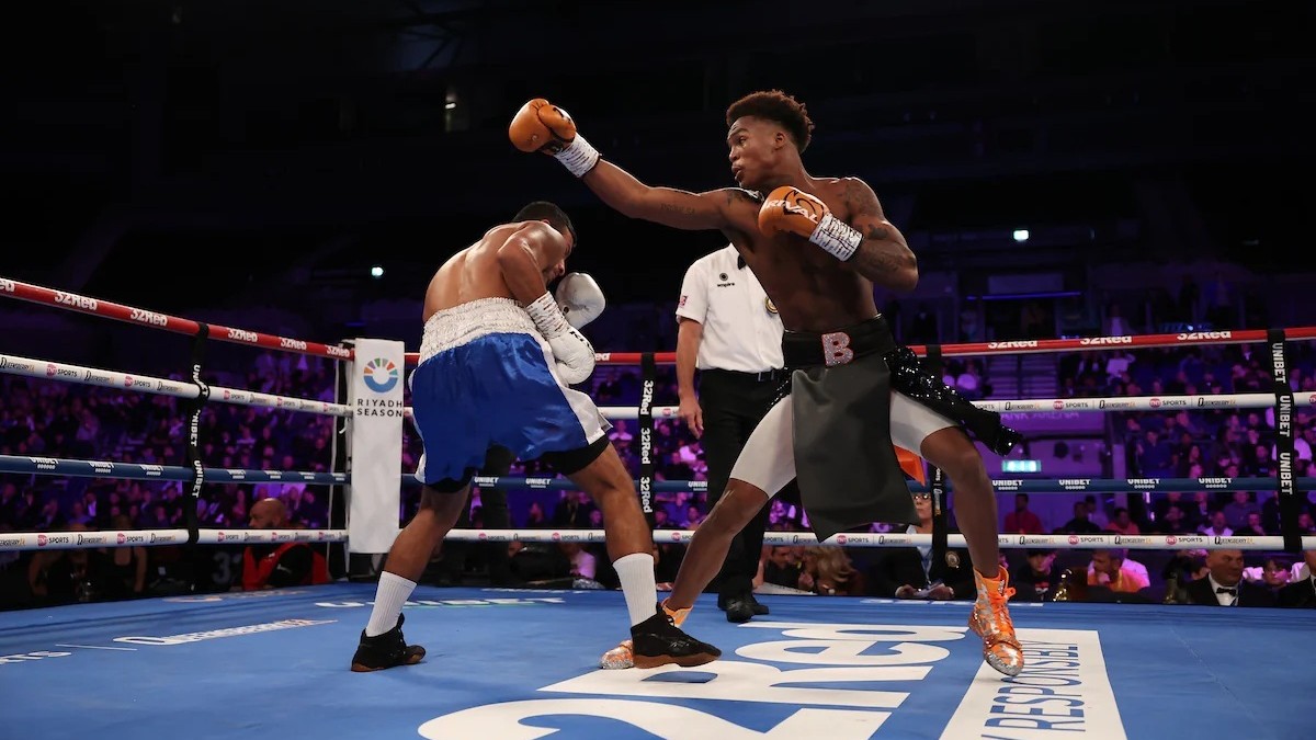 Jadier Herrera lands a right hand during his WBC interim lightweight title fight.