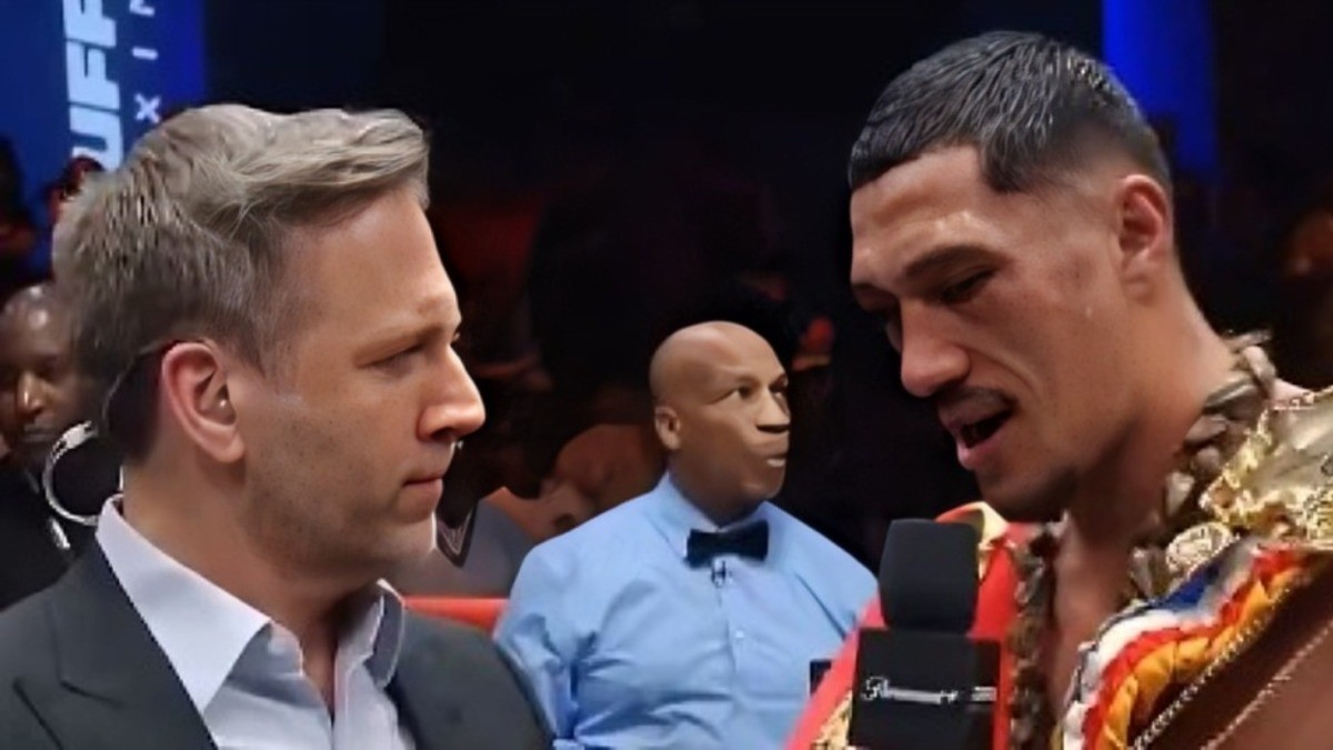 Max Kellerman interviewing Jai Opetaia in the ring after his win over Brandon Glanton