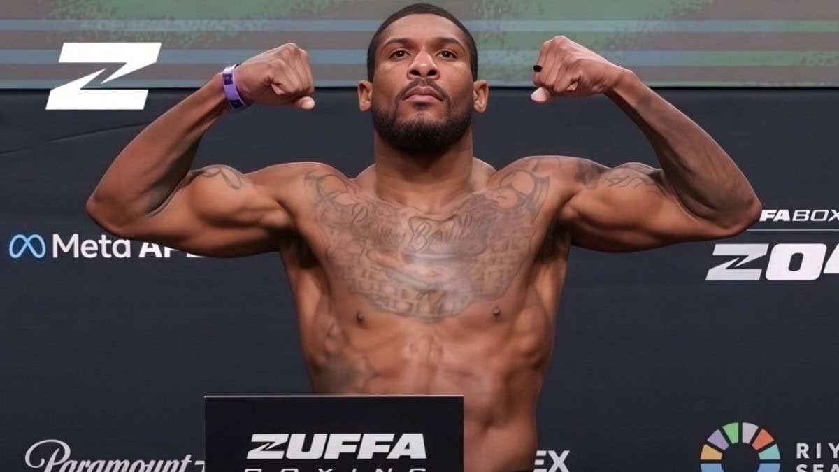 Brandon Glanton weighs in for his Zuffa Boxing bout with Jai Opetaia