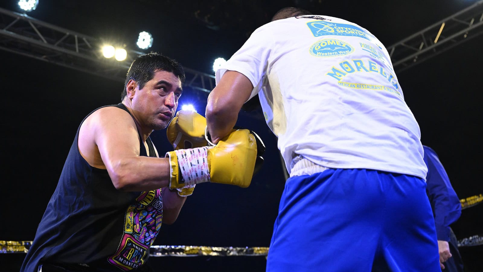 Erik Morales training session boxing former world champion