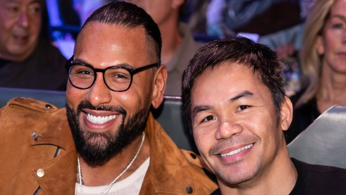 Jas Mathur with Manny Pacquiao ahead of Mayweather vs Pacquiao 2 rematch