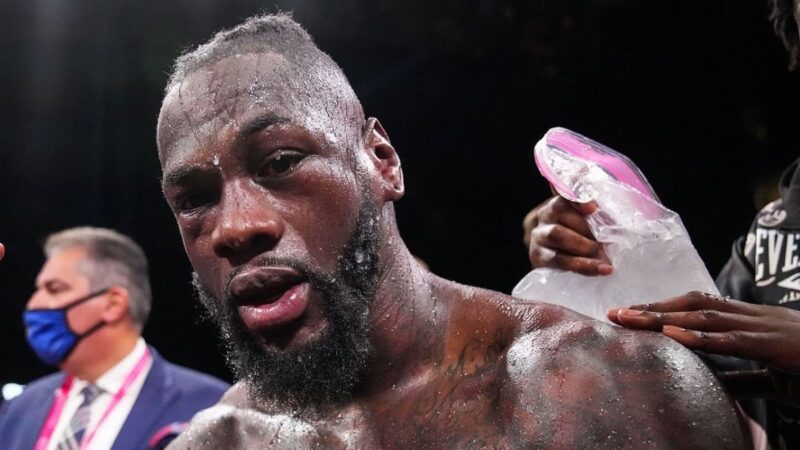 Le visage de Deontay Wilder après le combat de la trilogie Tyson Fury en 2021