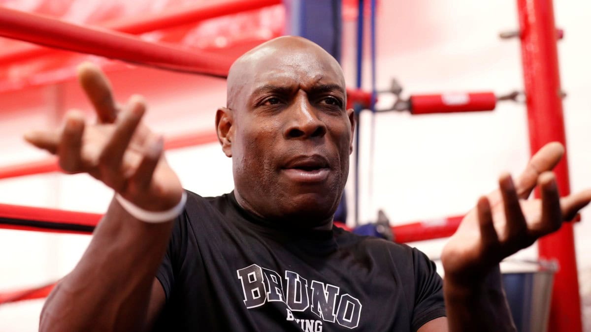 Frank Bruno in training with Daniel Dubois