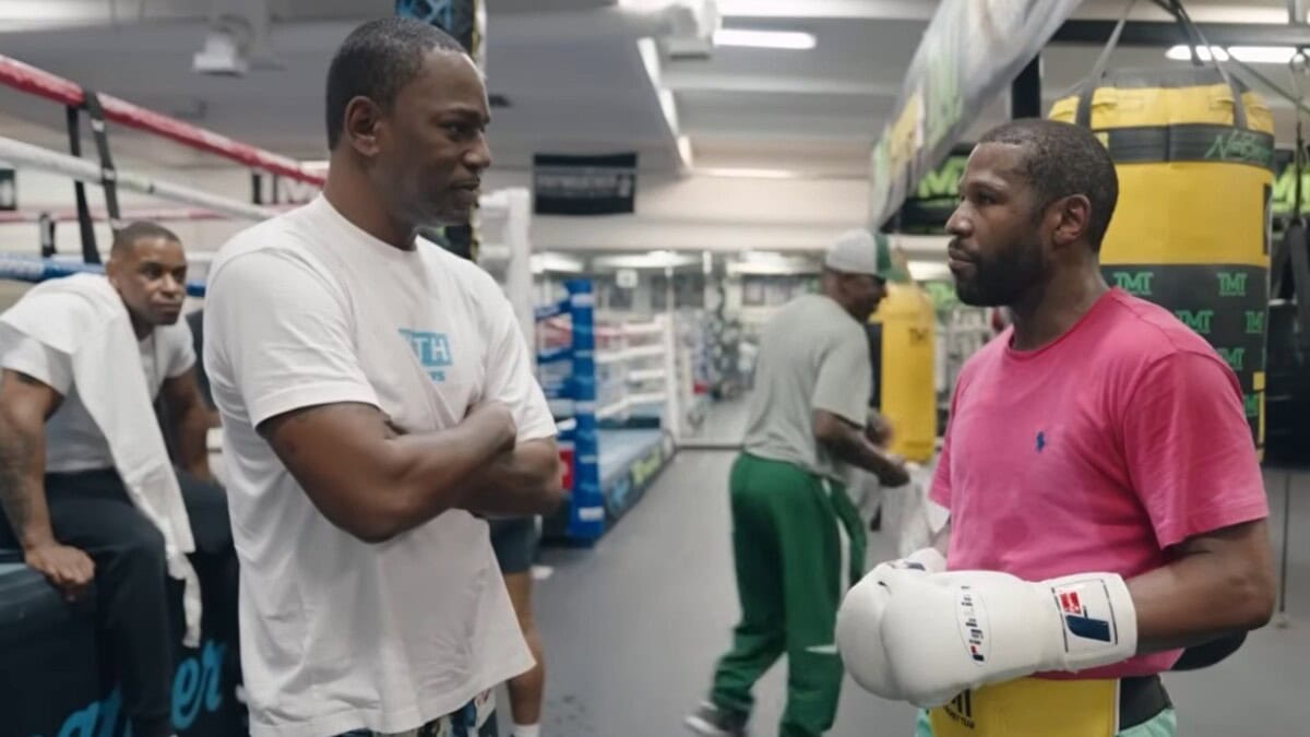 Floyd Mayweather speaks with Cam
