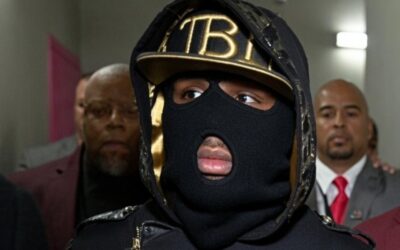 Floyd Mayweather admet que son retour consiste à « voler de l'argent supplémentaire »