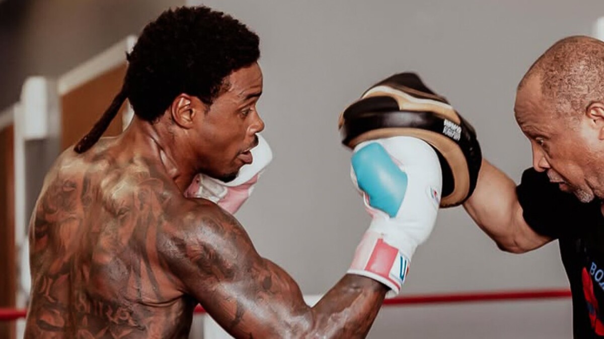 Errol Spence Jr. works the pads during training ahead of his comeback fight against Tim Tszyu