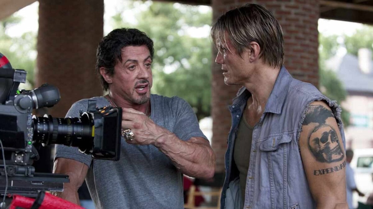 Sylvester Stallone directs Dolph Lundgren during the filming of The Expendables after the pair