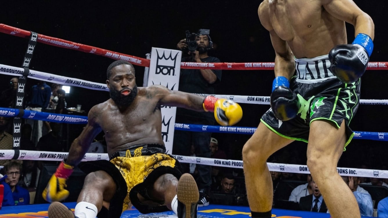 Adrien Broner est de retour après avoir perdu une dent et survolé le ring