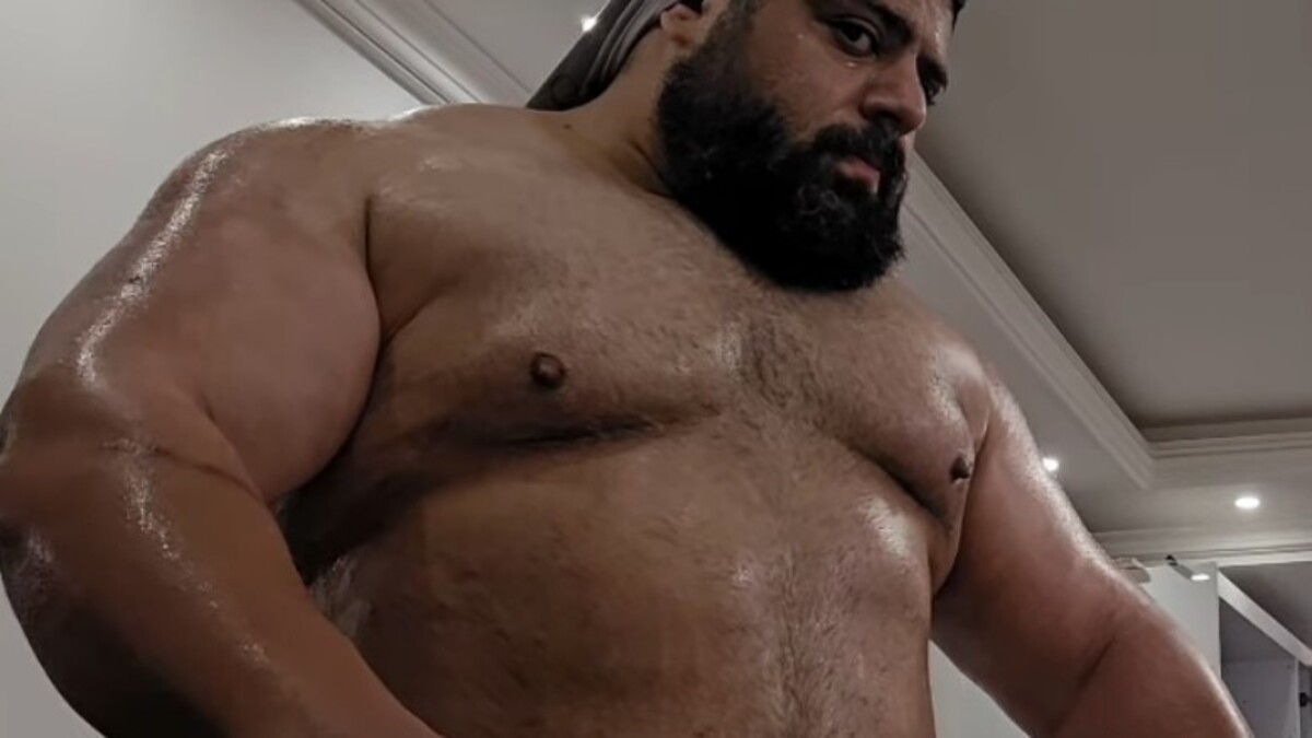 L'Iranien Hulk revient à « 70 % » quatre ans après l'humiliation de la boxe