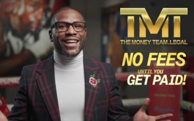 Floyd Mayweather lance un réseau juridique alors qu'il fait face à deux crimes