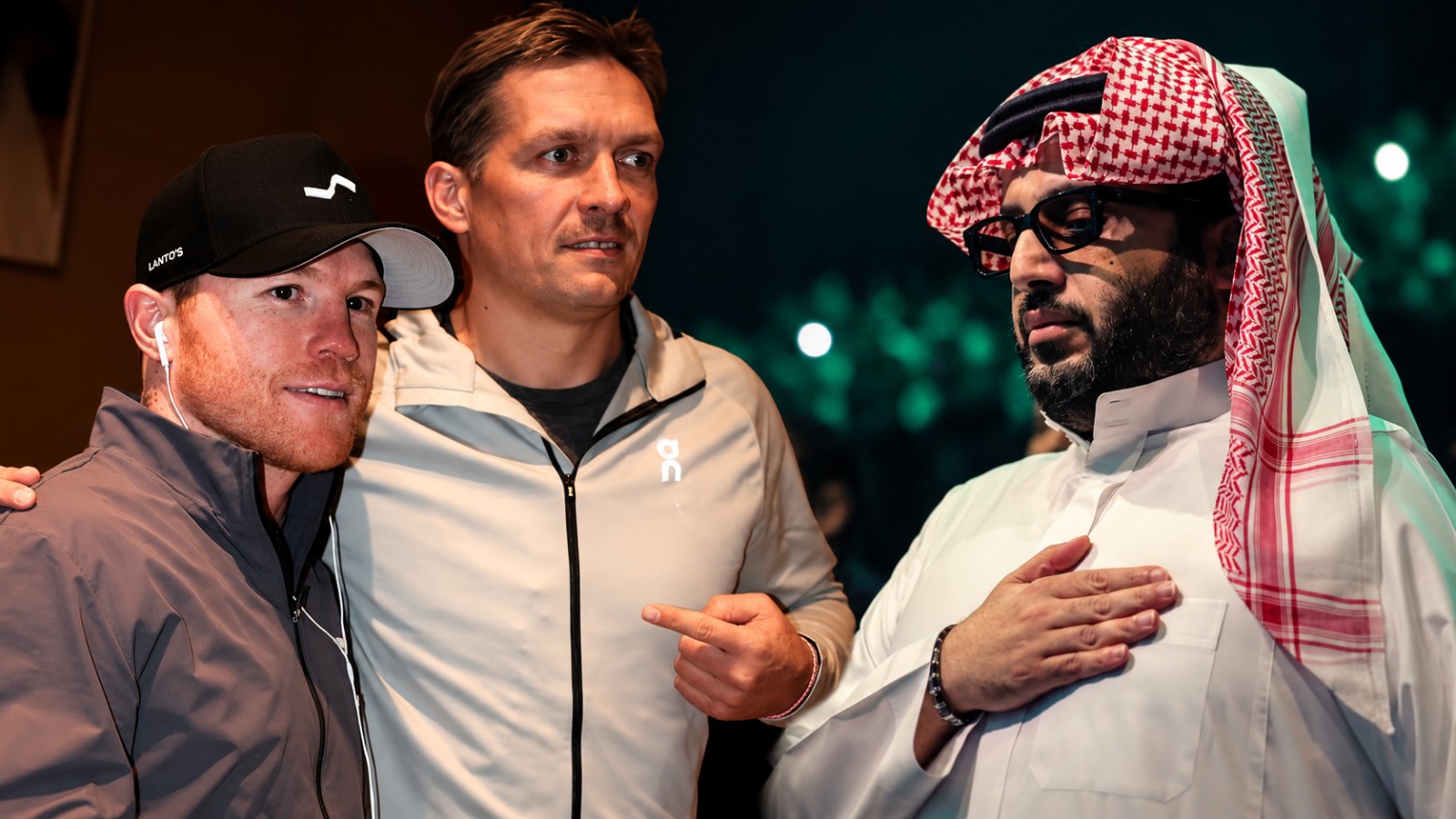 Canelo Alvarez, Oleksandr Usyk and Turki Alalshikh together in Riyadh ahead of the October 31 boxing event